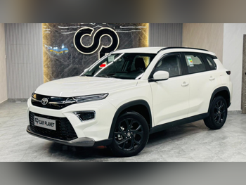 Toyota  Urban Cruiser  2024  Automatic  60,000 Km  4 Cylinder  Front Wheel Drive (FWD)  SUV  White  With Warranty