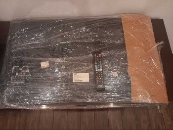 تلفاز سامسونج - 40 بوصة