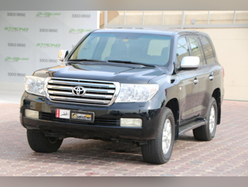 تويوتا لاند كروزر في اكس ار 2008 اوتوماتيك 308,000 كم 8 سلندر دفع رباعي اس يو في أسود