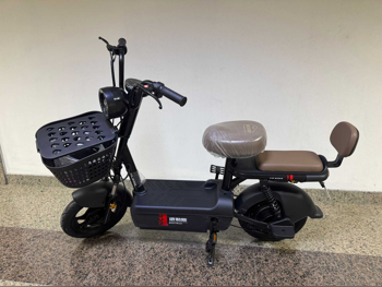 سكوترات سكوتر كهربائي - أسود