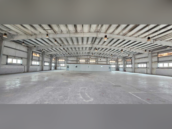 Warehouses & Stores - Al Wakrah  - Barkit Al Awamer  -Area Size: 2000 Square Meter