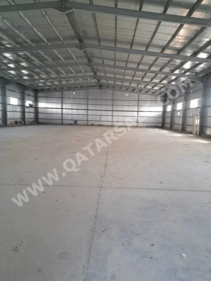 Warehouses & Stores - Al Wakrah  - Barkit Al Awamer  -Area Size: 2000 Square Meter