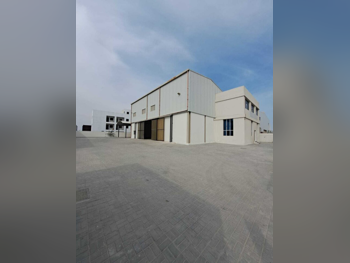 مخازن و مستودعات - الوكرة  - بركة العوامر  -المساحة: 2000 متر مربع