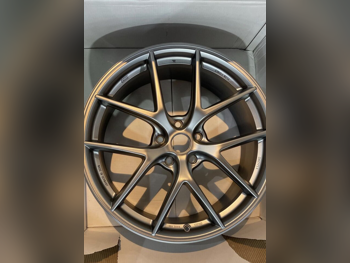 رنقات العجلات بي ام دبليو الألومنيوم \ 20 بوصة فضي 4 5