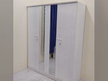 خزائن ودواليب الملابس والزينة - دوحة فيرنيتشر  - خزائن  - أبيض