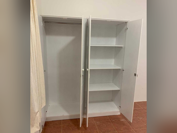 خزائن ودواليب الملابس والزينة - دوحة فيرنيتشر  - خزائن  - أبيض