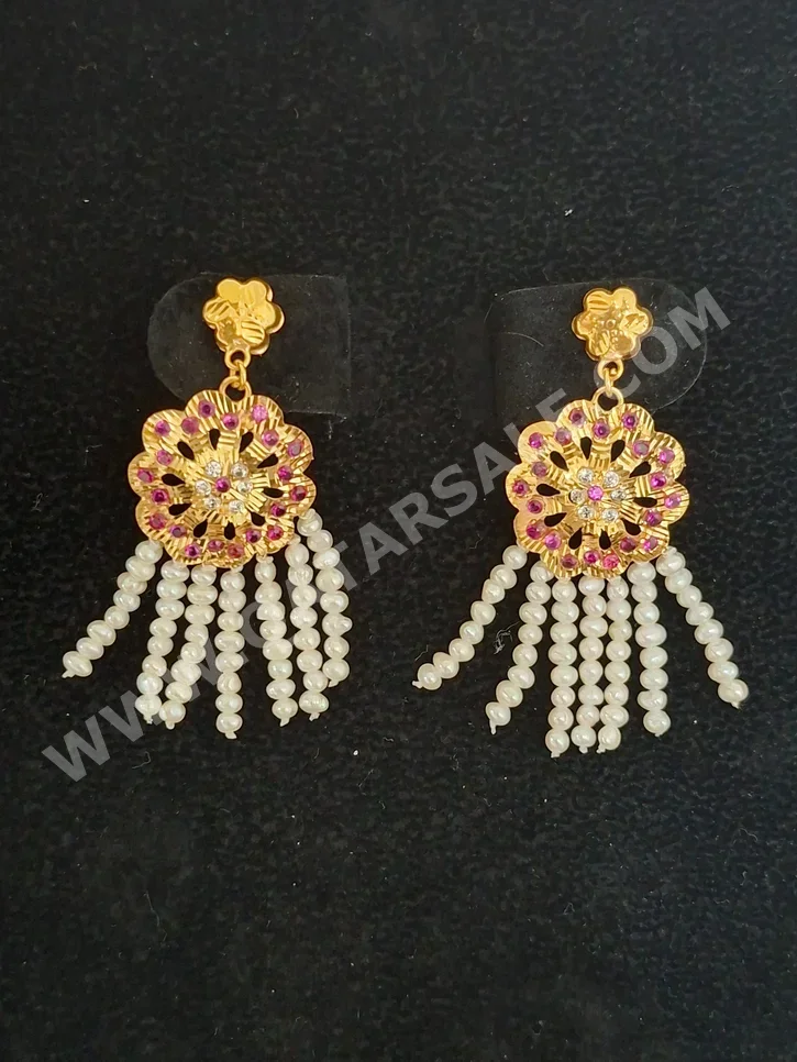 الذهب حلق البحرين نسائي حسب القطعة ( ديزاينرز) 4.6 غرام طبيعة ذهب أصفر عيار 21