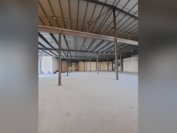 مخازن و مستودعات - الوكرة  - بركة العوامر  -المساحة: 2000 متر مربع