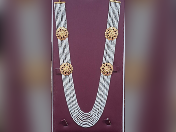 Gold Necklace  Bahrain  Woman  By Item ( Designers )  20.5 Gram  Nature  Yellow Gold  21k