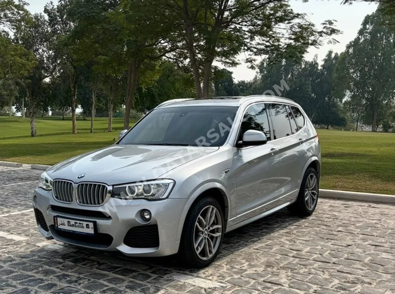 بي ام دبليو الفئة - اكس اكس 3 2017 اوتوماتيك 85,000 كم 4 سلندر دفع رباعي اس يو في رمادي