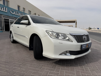Toyota Aurion Grande 2013 Automatic 207,000 Km 6 Cylinder Front Wheel Drive (FWD) Sedan White