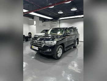 Toyota Land Cruiser GXR 2021 Automatic 220,000 Km 6 Cylinder Four Wheel Drive (4WD) SUV Black