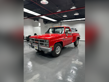 GMC Sierra Classic 1983 Automatic 546,000 Km 8 Cylinder Rear Wheel Drive (RWD) Pick Up Red