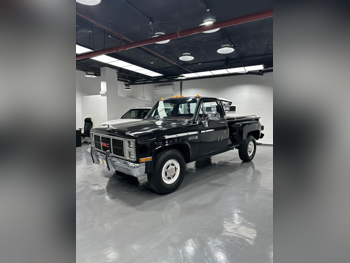GMC Sierra Classic 1987 Automatic 236,000 Km 8 Cylinder Rear Wheel Drive (RWD) Pick Up Black