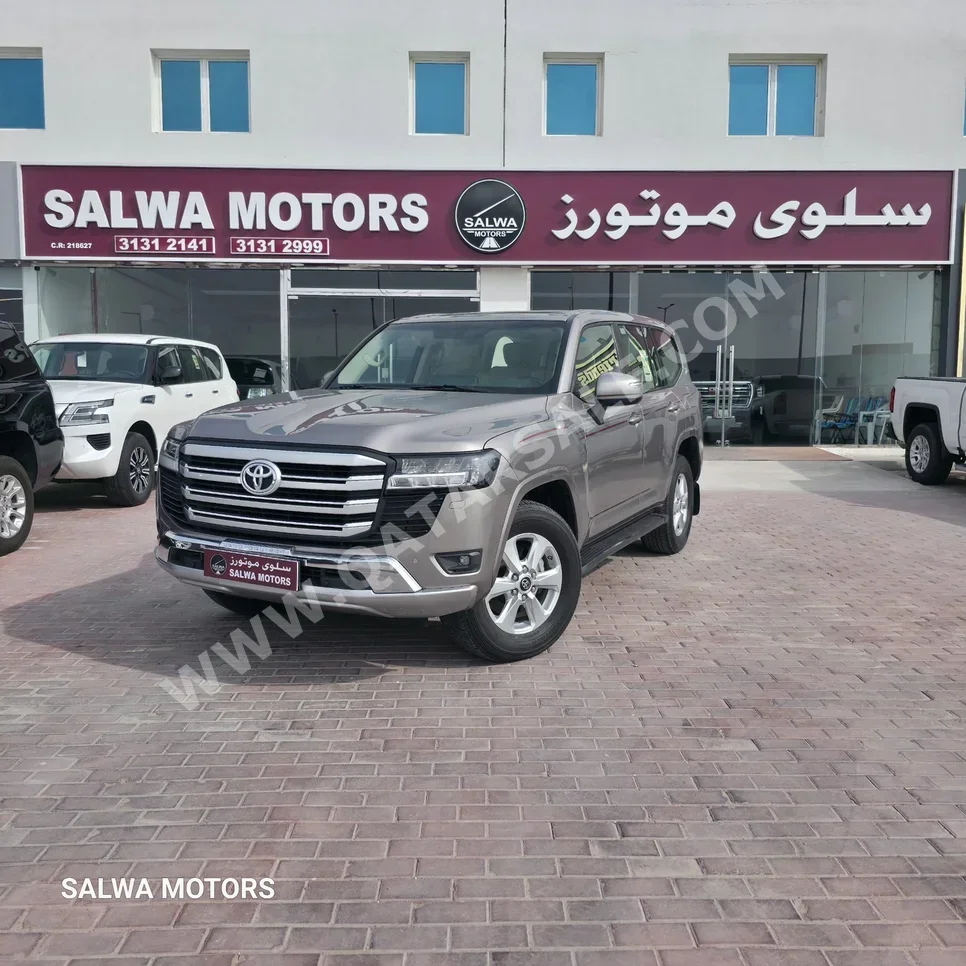 تويوتا لاند كروزر جي اكس ار توين توربو 2022 اوتوماتيك 180,000 كم 6 سلندر دفع رباعي اس يو في برونزي