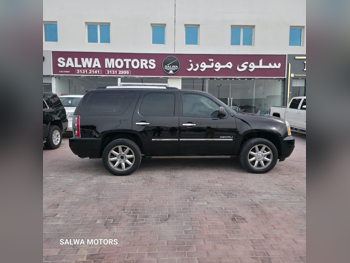 GMC  Yukon  Denali  2013  Automatic  180,000 Km  8 Cylinder  Four Wheel Drive (4WD)  SUV  Black