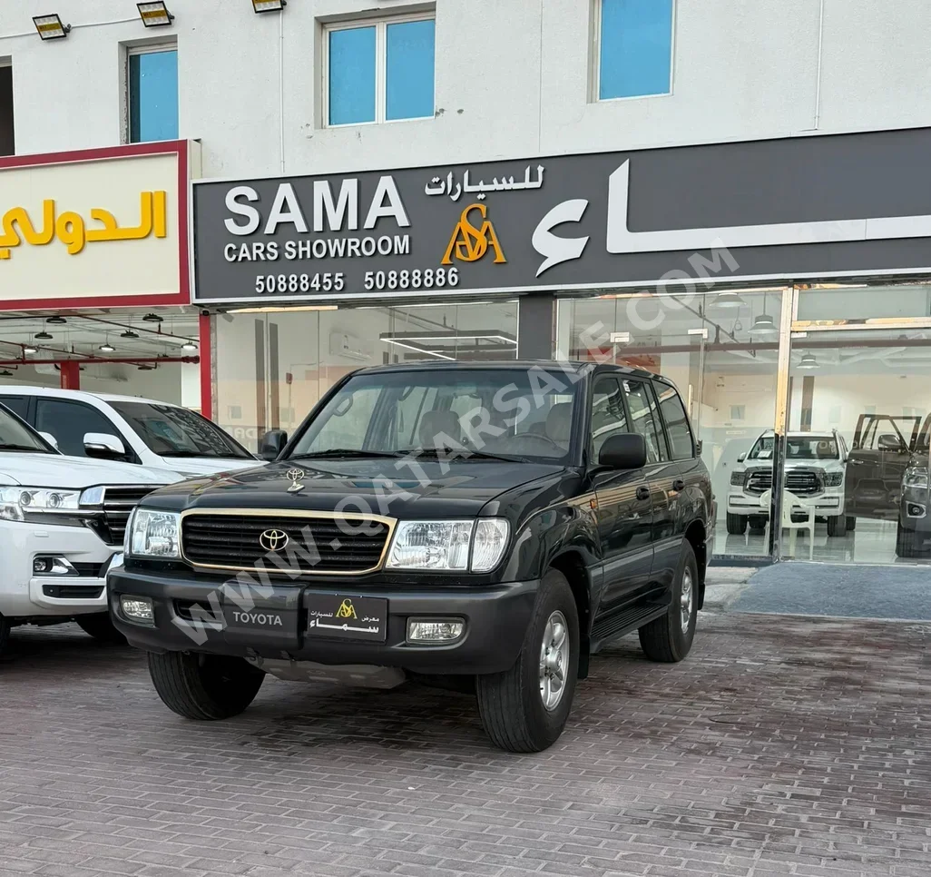 تويوتا لاند كروزر في اكس ار 1998 عادي 430,000 كم 8 سلندر دفع رباعي اس يو في أسود