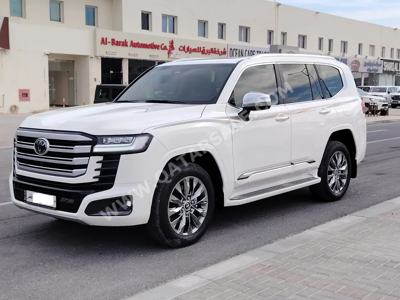 تويوتا لاند كروزر في اكس ار 2025 اوتوماتيك 2,200 كم 6 سلندر دفع رباعي اس يو في أبيض تحت الضمان