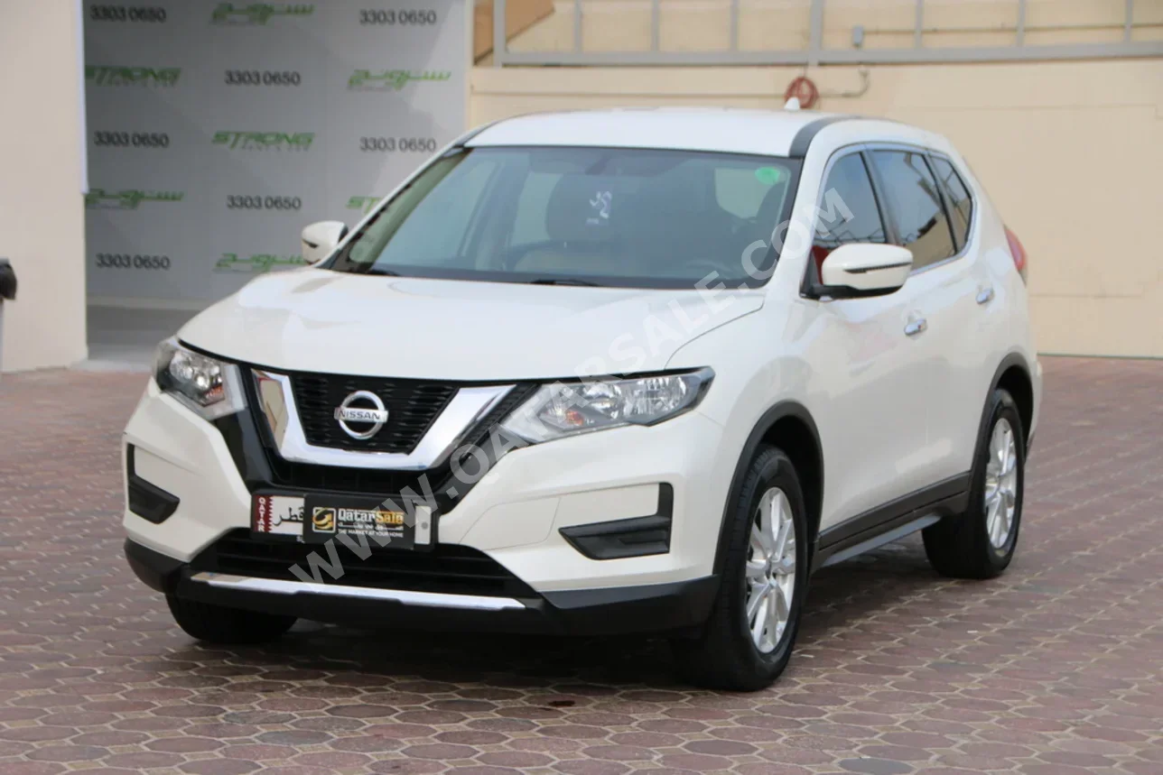 نيسان إكس - ترايل 2020 اوتوماتيك 71,000 كم 4 سلندر سحب امامي اس يو في أبيض