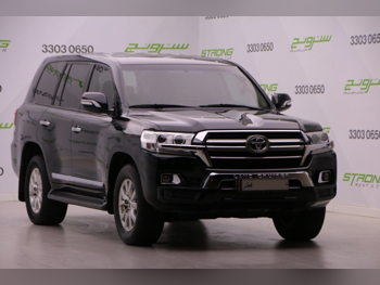 Toyota Land Cruiser GXR 2019 Automatic 115,000 Km 8 Cylinder Four Wheel Drive (4WD) SUV Black