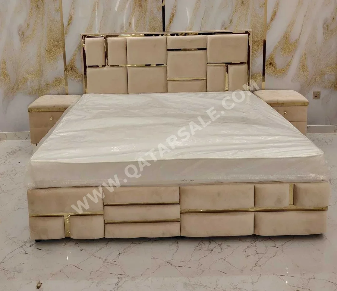 Beds - Lifestyle - King - Yellow - Mattress Included - With Bedside Table