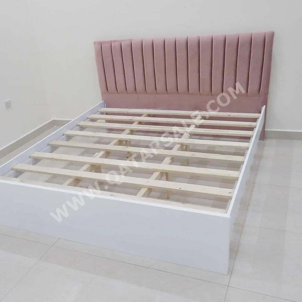 Beds - Lifestyle - King - Pink - Mattress Included