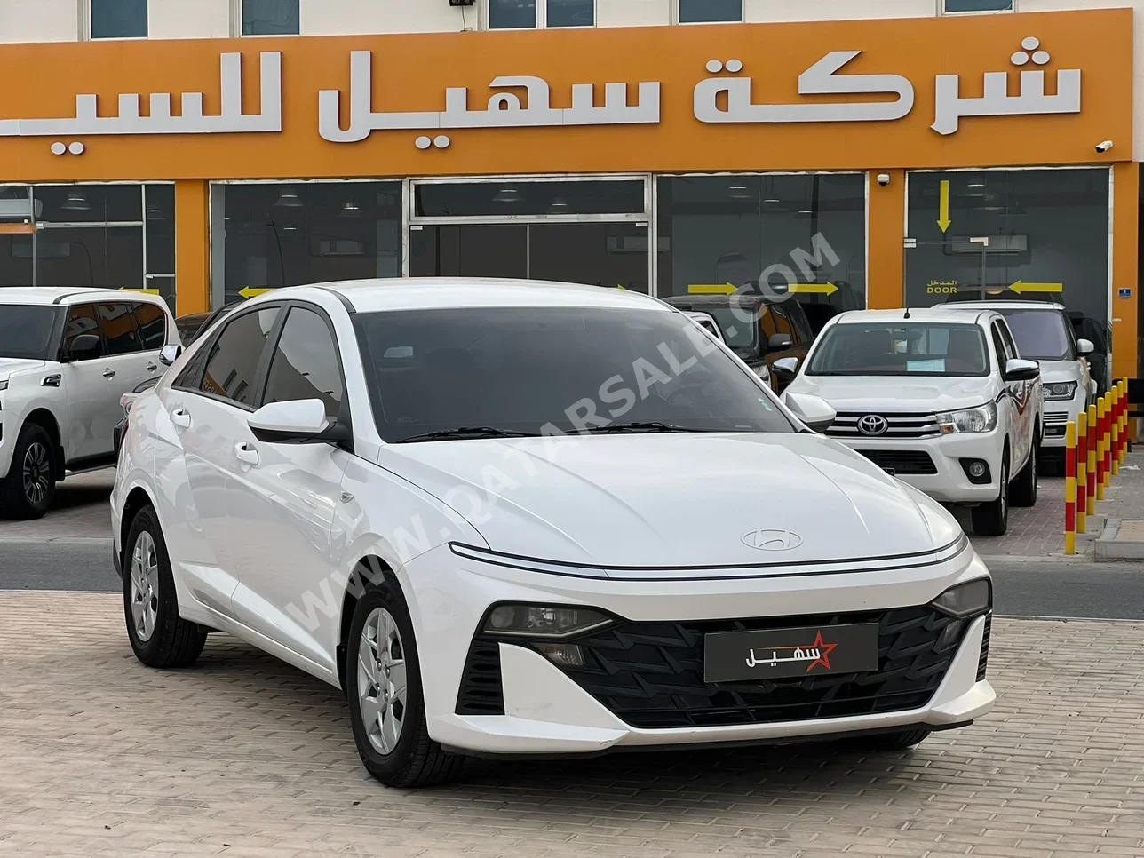 هيونداي اكسنت 2024 اوتوماتيك 39,000 كم 4 سلندر سحب امامي سيدان أبيض