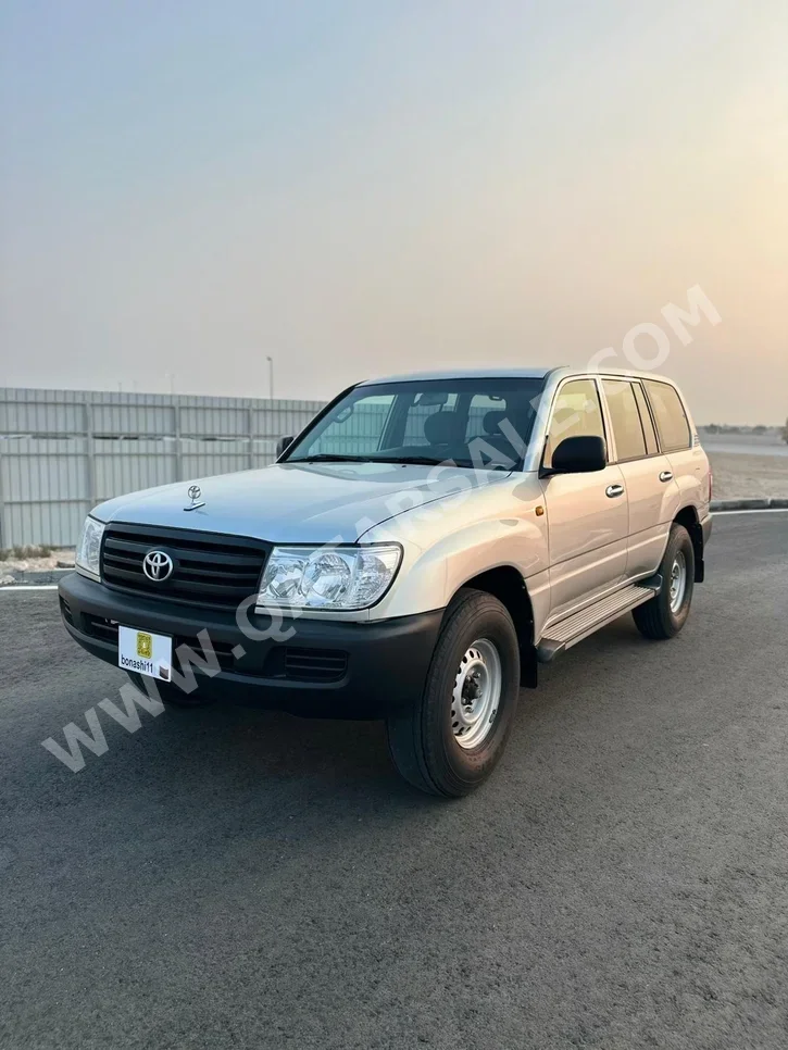 تويوتا لاند كروزر جي 2007 عادي 59,000 كم 6 سلندر دفع رباعي اس يو في فضي