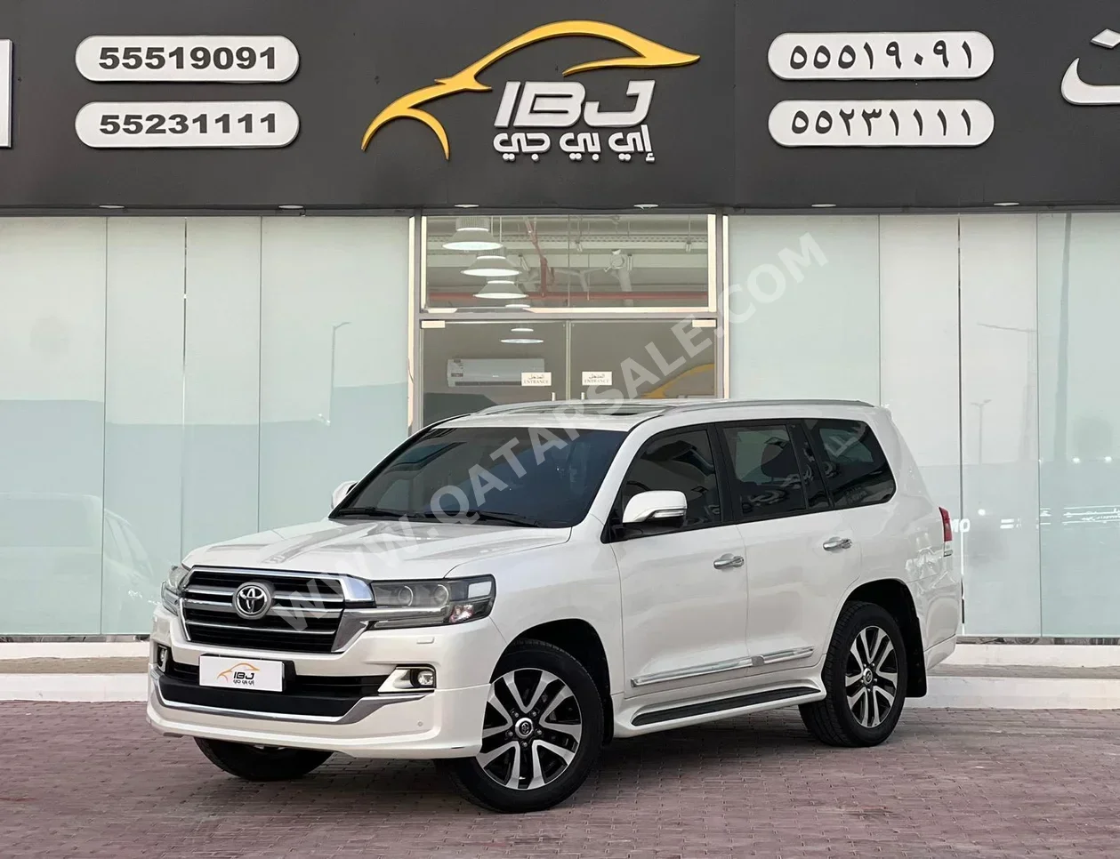 تويوتا لاند كروزر جي اكس ار - غراند تورينغ 2019 اوتوماتيك 198,000 كم 8 سلندر دفع رباعي اس يو في أبيض