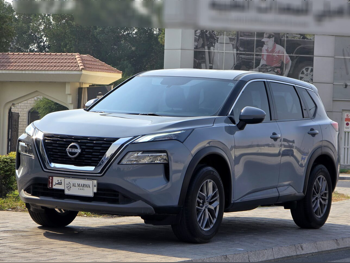 Nissan X-Trail 2024 Automatic 9,000 Km 4 Cylinder Four Wheel Drive (4WD) SUV Gray With Warranty