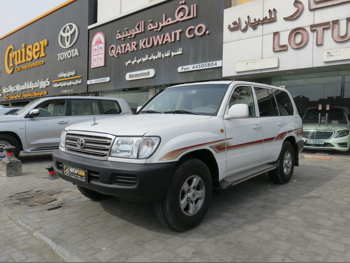 تويوتا  لاند كروزر  جي اكس  2004  عادي  490,000 كم  6 سلندر  دفع رباعي  اس يو في  أبيض