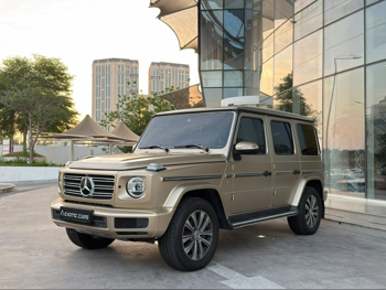 مرسيدس - بنز  جي - كلاس  500  2022  اوتوماتيك  14,000 كم  8 سلندر  دفع رباعي  اس يو في  ذهبي  تحت الضمان