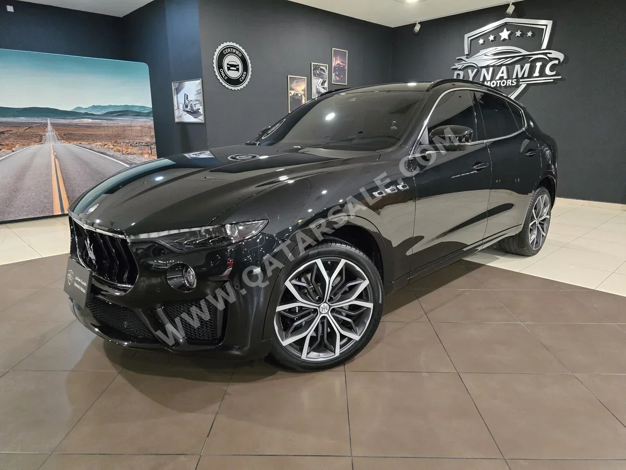 مزاراتي ليفانت جي تي اس 2021 اوتوماتيك 56,000 كم 8 سلندر دفع رباعي اس يو في أسود تحت الضمان