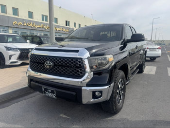 Toyota Tundra SR5 2021 Automatic 19,000 Km 8 Cylinder Four Wheel Drive (4WD) Pick Up Black