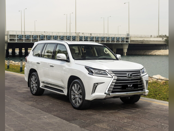 Lexus  LX  570  2019  Automatic  37,000 Km  8 Cylinder  Four Wheel Drive (4WD)  SUV  White