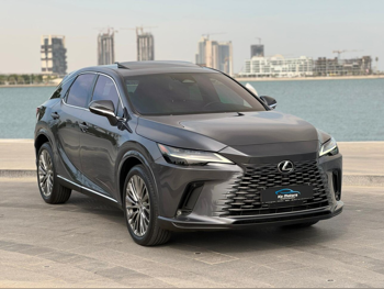 لكزس ار اكس 350 2025 اوتوماتيك 2,800 كم 6 سلندر دفع رباعي اس يو في رمادي تحت الضمان