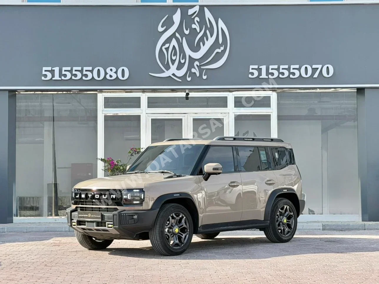 Jetour T2 Luxury 2025 Automatic 22,000 Km 4 Cylinder Four Wheel Drive (4WD) SUV Beige With Warranty