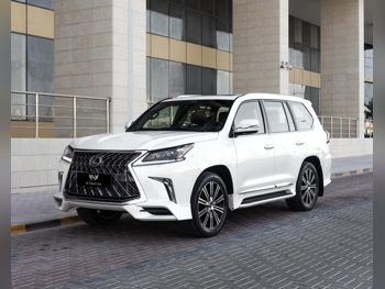 لكزس ال اكس 570 اس 2018 اوتوماتيك 29,000 كم 8 سلندر دفع رباعي اس يو في أبيض