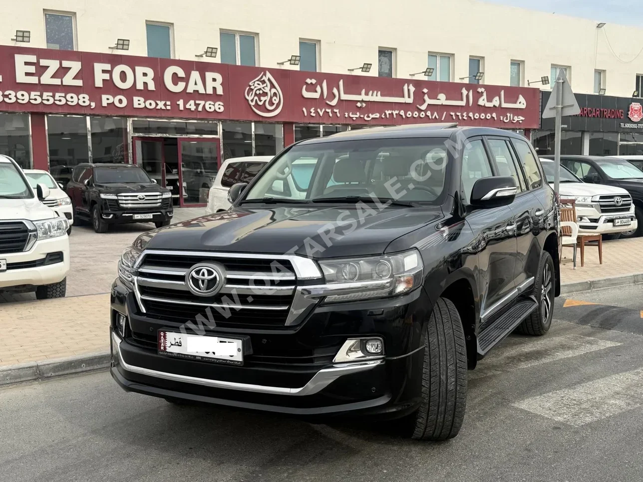 تويوتا لاند كروزر جي اكس ار - غراند تورينغ 2019 اوتوماتيك 120,000 كم 8 سلندر دفع رباعي اس يو في أسود