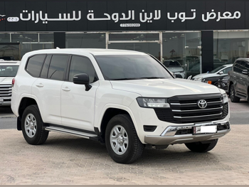 Toyota  Land Cruiser  GX  2023  Automatic  41,000 Km  6 Cylinder  Four Wheel Drive (4WD)  SUV  White  With Warranty