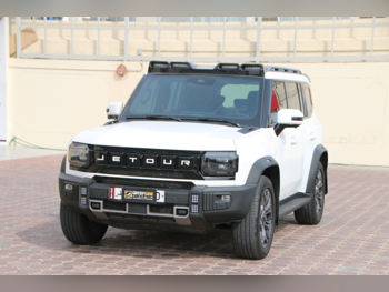 Jetour T2 Luxury Plus 2025 Automatic 29,000 Km 4 Cylinder Four Wheel Drive (4WD) SUV White With Warranty