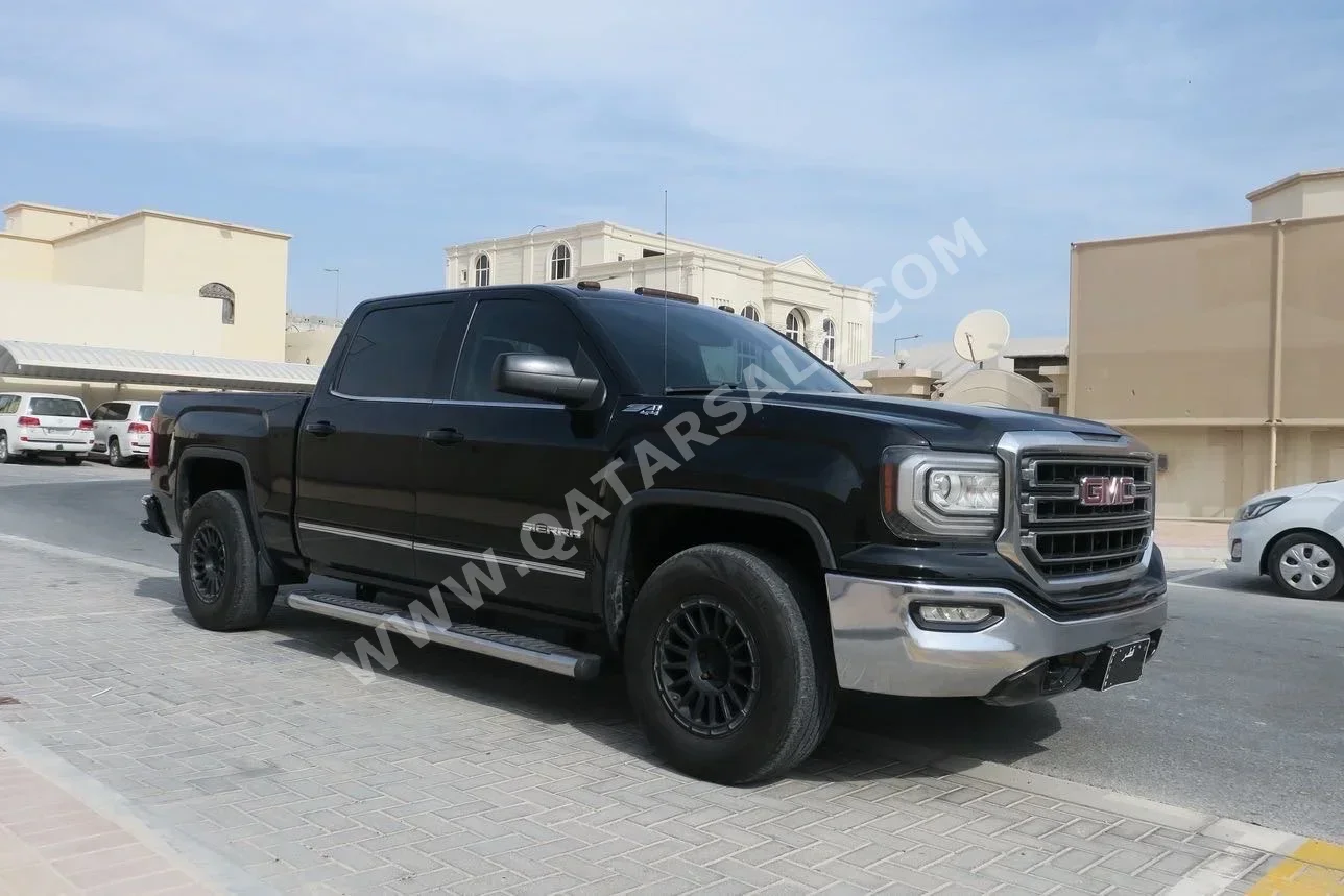 جي ام سي سييرا 1500 2016 اوتوماتيك 363,000 كم 8 سلندر دفع رباعي بيكب أسود