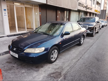 هوندا اكورد 2001 اوتوماتيك 310,000 كم 4 سلندر سيدان ازرق