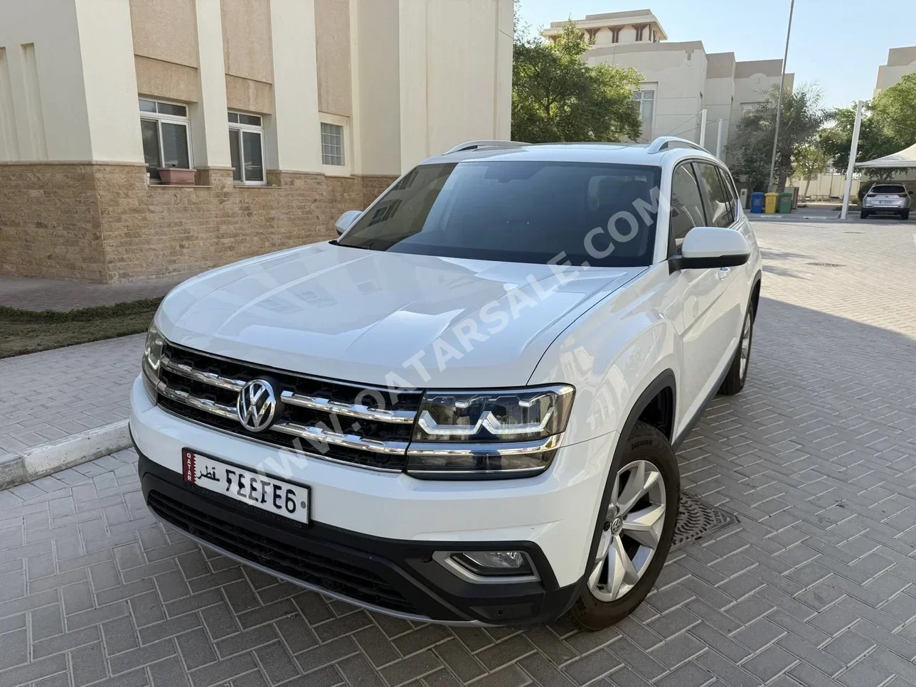 فوكس واغن تيراماونت 2019 اوتوماتيك 167,000 كم 6 سلندر دفع رباعي اس يو في أبيض