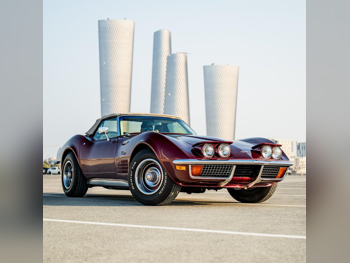 Chevrolet  Corvette  STINGRAY  1971  Automatic  7,331 Km  8 Cylinder  Rear Wheel Drive (RWD)  Classic  Maroon