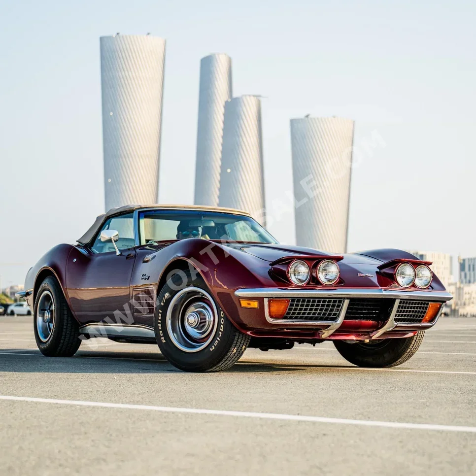 شفروليه كورفيت ستينغراي 1971 اوتوماتيك 7,331 كم 8 سلندر دفع خلفي كلاسك عنابي