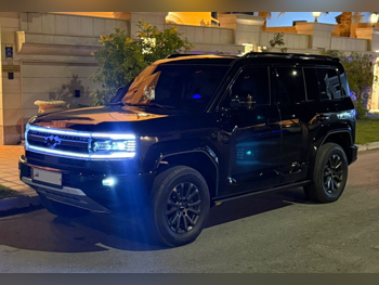 بي واي دي  ليوبيرد 5  الترا 5  2025  اوتوماتيك  12,000 كم  4 سلندر  دفع رباعي  اس يو في  أسود  تحت الضمان