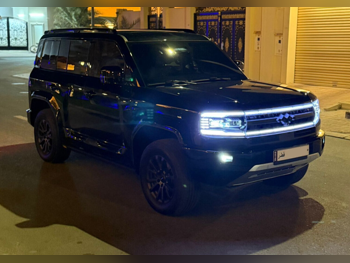 بي واي دي ليوبيرد 5 الترا 5 2025 اوتوماتيك 12,000 كم 4 سلندر دفع رباعي اس يو في أسود تحت الضمان