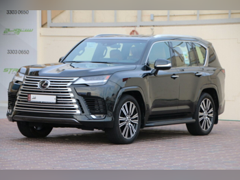 Lexus  LX  600 Luxury  2024  Automatic  31,000 Km  6 Cylinder  Four Wheel Drive (4WD)  SUV  Black  With Warranty
