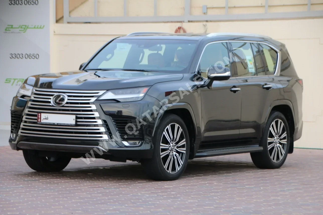 لكزس ال اكس 600 لكجري 2024 اوتوماتيك 31,000 كم 6 سلندر دفع رباعي اس يو في أسود تحت الضمان